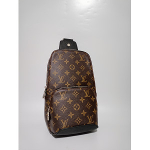 Louis Vuitton Avenue sling 